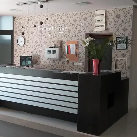 Апартаменти В Поморие Плажен Комплекс * Pomorie