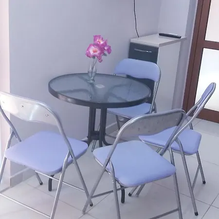 Apartmán Апартаменти В Поморие Плажен Комплекс *